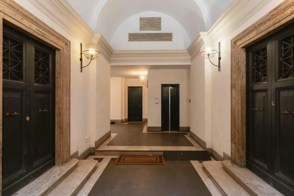 Luxury House Empire 96 Lejlighed Rom