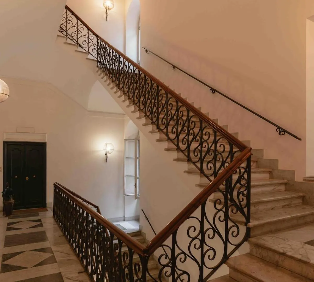 Luxury House Empire 96 Lejlighed Rom